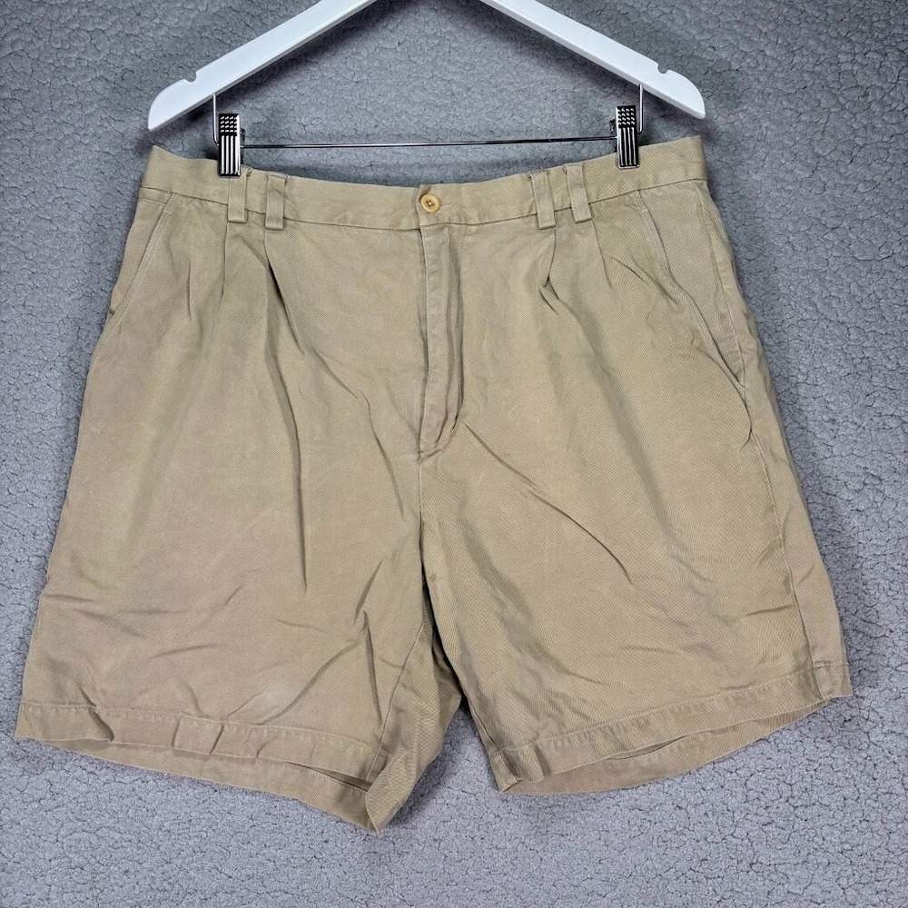 Tommy Bahama Shorts Mens 36 Khaki Silk Pleated Utility Golf Preppy STAINS READ*